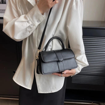 Janet Shoulder Bag