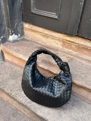 Lira Woven Handbag Medium